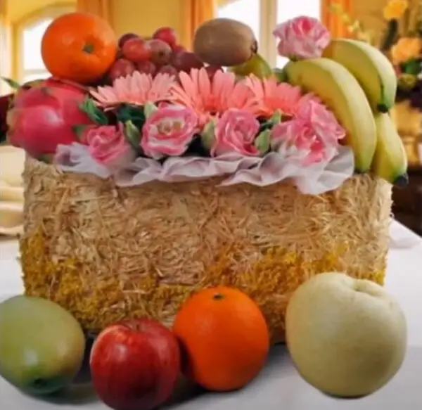 What Do Angelfish Eat? (Full Guide)